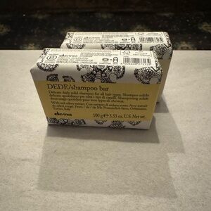 Davines DEDE Shampoo Bar with Yellow and Black Design
